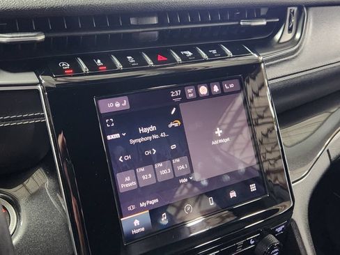 Used 2022 Jeep Grand Cherokee L Laredo RWD image 37