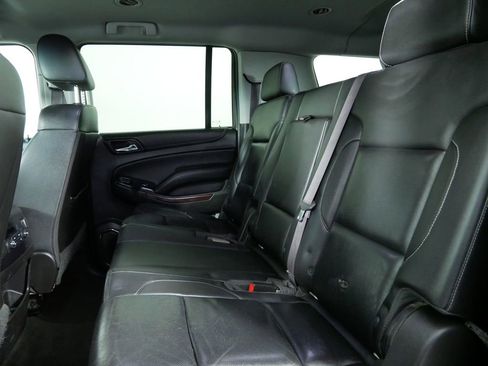 Used 2017 GMC Yukon XL SLT image 12