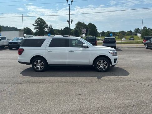 Used 2024 Ford Expedition Max Limited AWD/4WD image 9