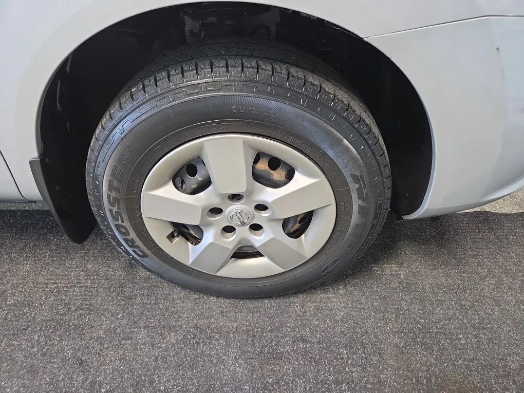 Used 2015 Nissan Rogue S FWD image 10