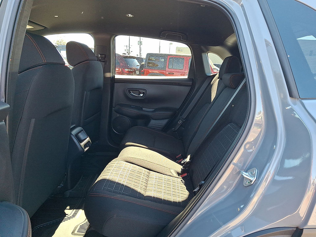 Used 2024 Honda HR-V Sport image 26