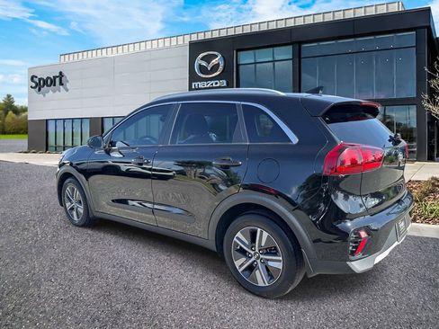 Used 2021 Kia Niro LXS FWD image 5