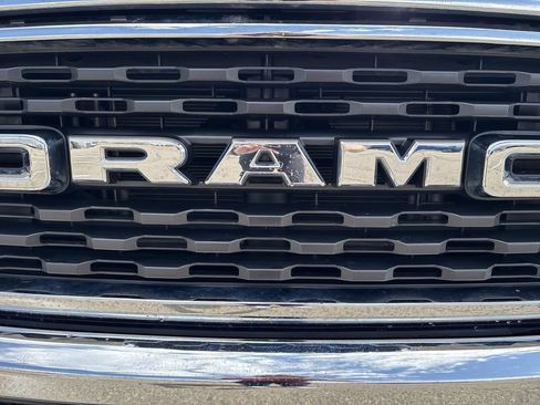 Used 2022 RAM 1500 Big Horn AWD/4WD image 36