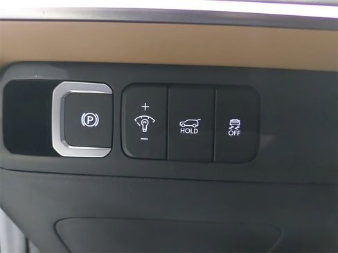 Used 2025 Hyundai Santa Fe Limited image 27