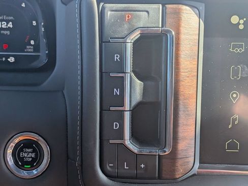 Used 2023 GMC Yukon Denali Ultimate AWD/4WD image 29