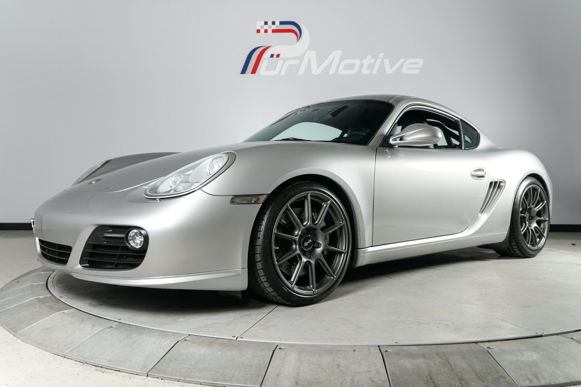 Used 2009 Porsche Cayman S RWD image 1