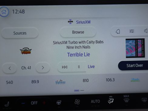 New 2025 Ford Escape SE image 18
