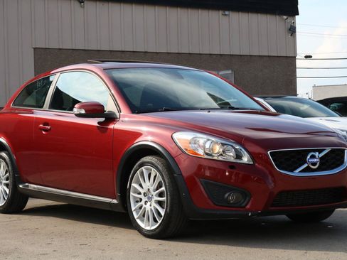 Used 2011 Volvo C30 T5 FWD image 4