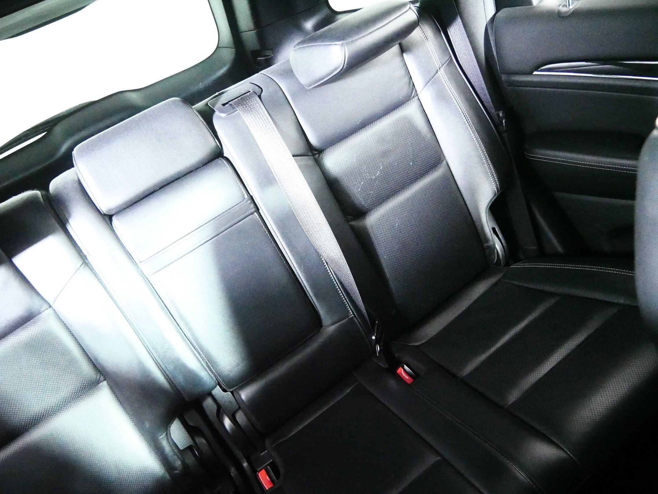 Used 2015 Jeep Grand Cherokee Overland AWD/4WD image 14