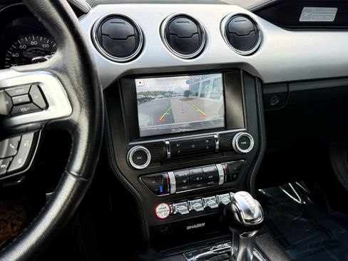 Used 2017 Ford Mustang Premium RWD image 37