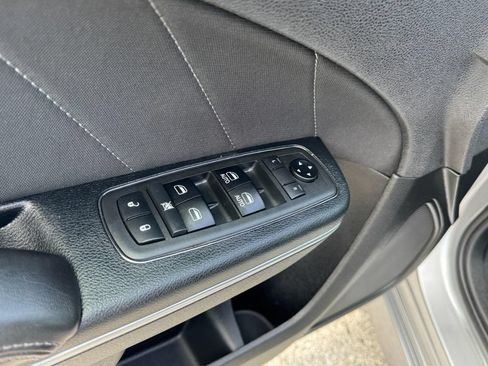 Used 2018 Dodge Charger SXT Plus w/ Navigation & Travel Group RWD image 16