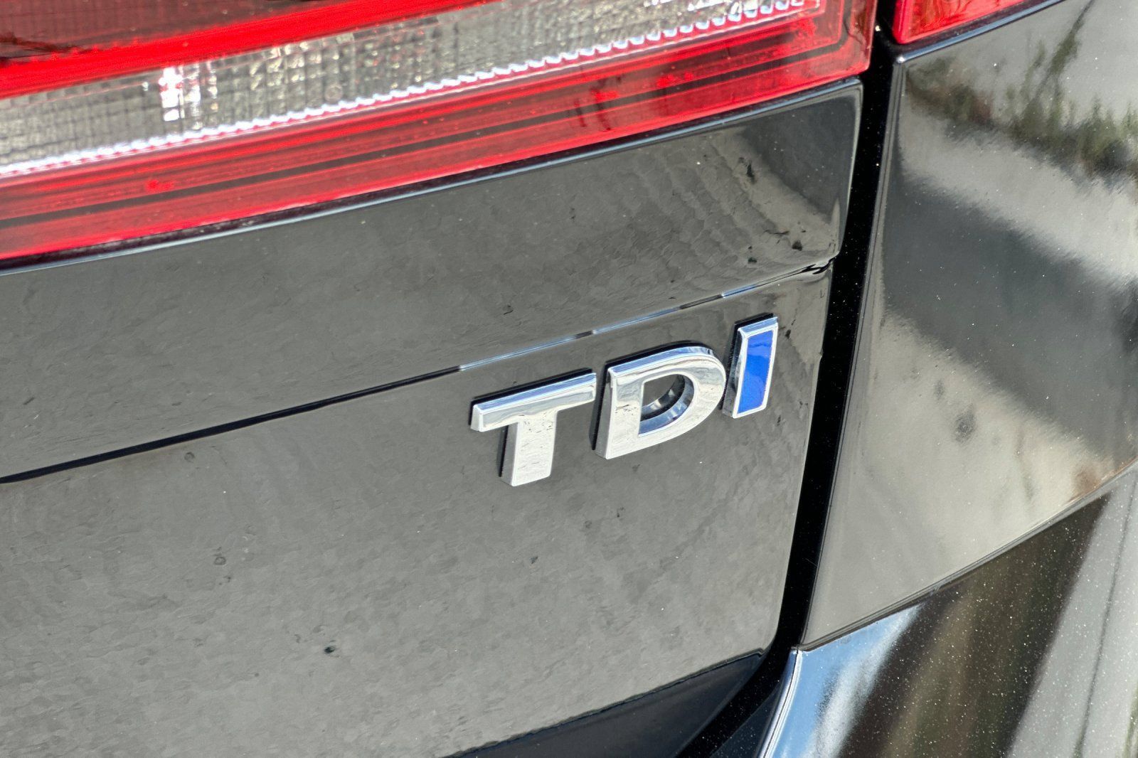 Used 2015 Volkswagen Golf TDI S FWD image 27