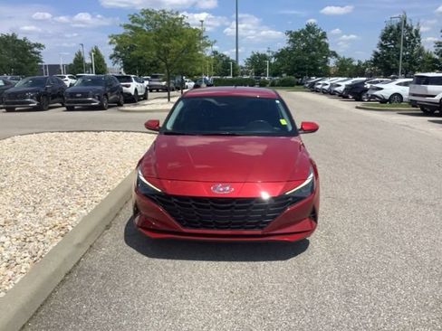Used 2023 Hyundai Elantra Blue w/ Preferred Accessory Package FWD image 8
