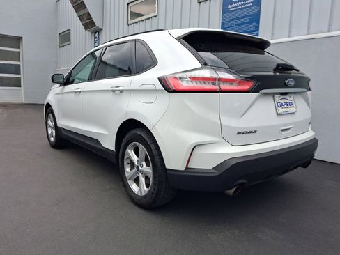 Used 2020 Ford Edge SE AWD/4WD image 3