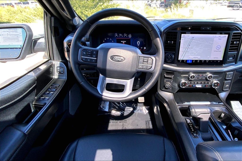 Used 2025 Ford F150 Lariat w/ Equipment Group 501A Mid AWD/4WD image 5