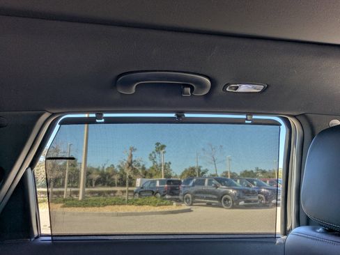 Used 2016 Kia Sorento SX w/ SXL Technology Package image 20