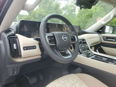 New 2025 Nissan Armada Platinum Reserve image 14