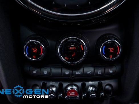 Used 2023 MINI Cooper 2-Door Hardtop image 13