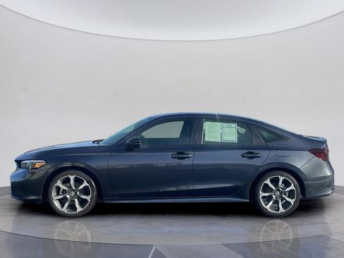 Used 2025 Honda Civic Sport Touring image 2