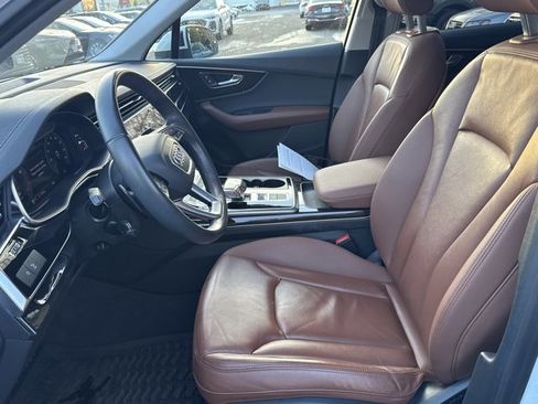 Used 2023 Audi Q7 2.0T Premium w/ Convenience Package image 25