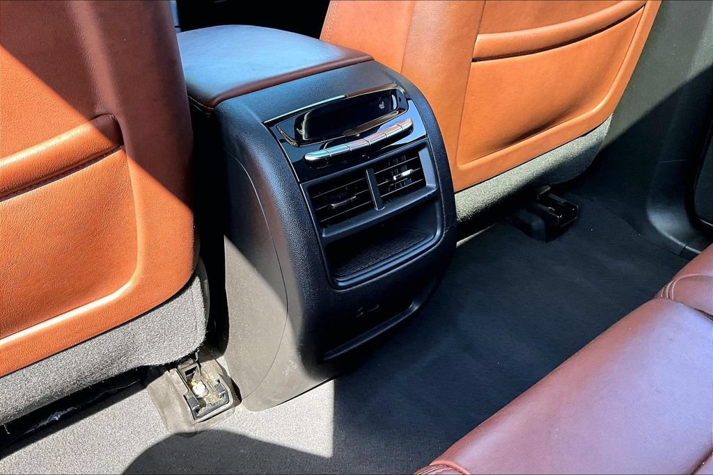 Used 2021 Cadillac XT5 Premium Luxury FWD image 25