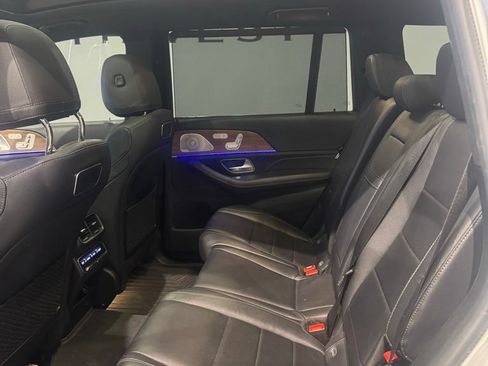 Used 2020 Mercedes-Benz GLS 450 4MATIC image 23