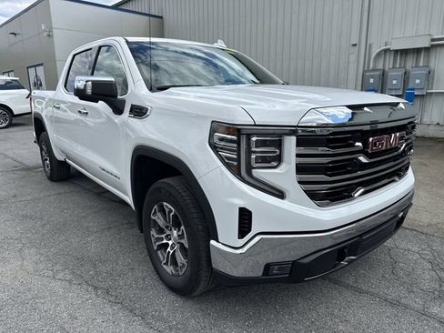 Used 2026 GMC Sierra 1500 SLT AWD/4WD image 11