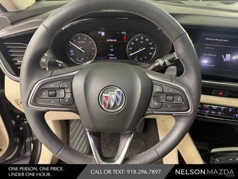 Used 2021 Buick Envision Avenir w/ Technology Package II FWD image 23