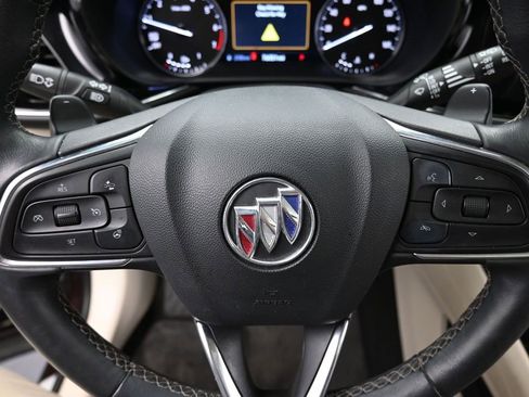 Used 2023 Buick Envision Avenir image 11