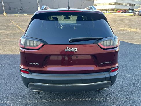 Used 2019 Jeep Cherokee Limited AWD/4WD image 4