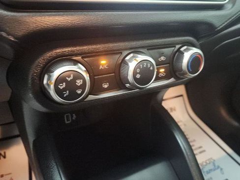 Certified 2024 Nissan Versa S FWD image 22