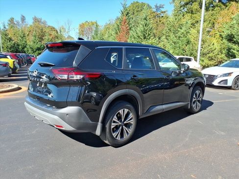 Used 2023 Nissan Rogue SV image 26