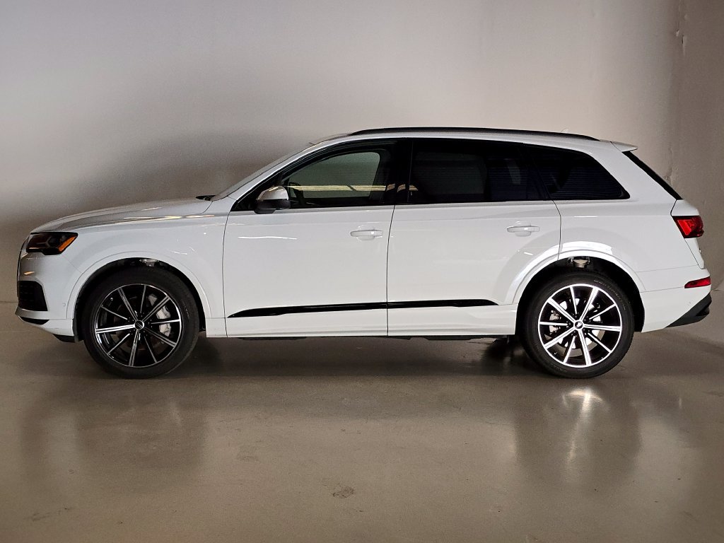 Certified 2023 Audi Q7 3.0T Premium Plus AWD/4WD image 3