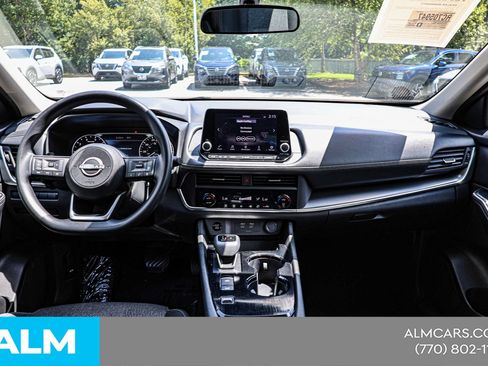 Used 2024 Nissan Rogue SV FWD image 22