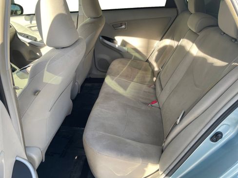 Used 2015 Toyota Prius Four image 16