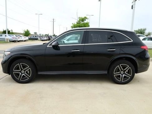 Used 2026 Mercedes-Benz GLC 300 image 4