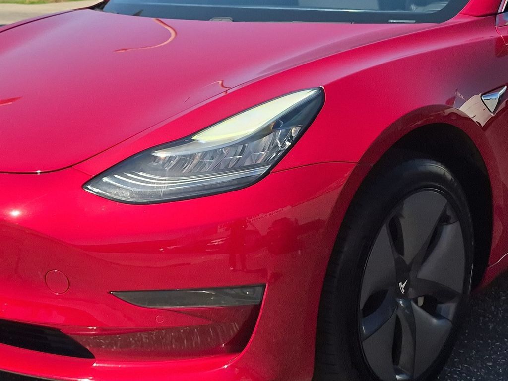 Used 2019 Tesla Model 3 RWD image 9
