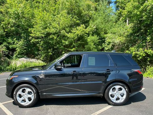 Used 2018 Land Rover Range Rover Sport HSE AWD/4WD image 2