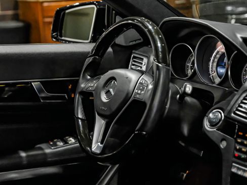 Used 2014 Mercedes-Benz E 550 Coupe image 16