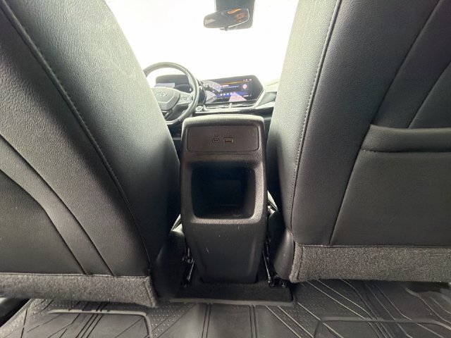 Certified 2024 Chevrolet Trax RS w/ Sunroof Package FWD image 22