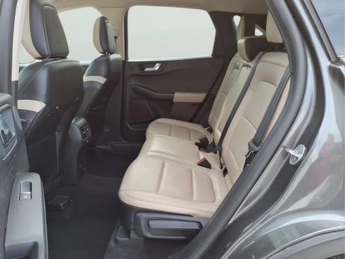 Used 2020 Ford Escape Titanium AWD/4WD image 33