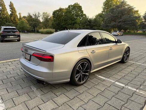 Used 2016 Audi S8 Plus AWD/4WD image 5