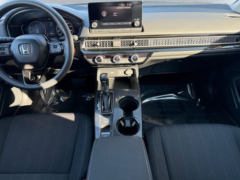 Used 2023 Honda Civic LX image 6