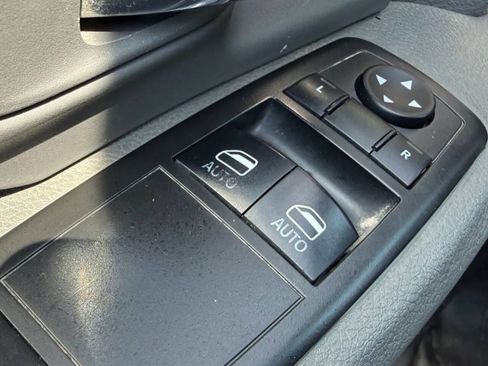 Used 2019 RAM 1500 Tradesman w/ Popular Equipment Group AWD/4WD image 9