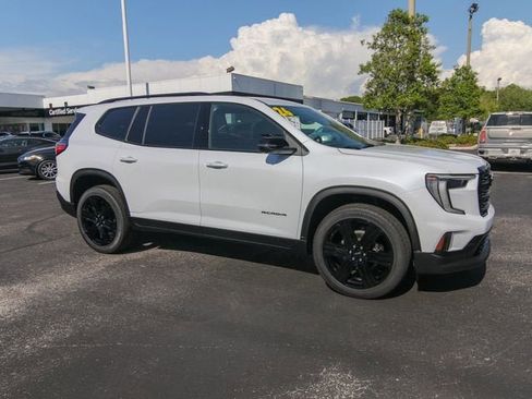 Used 2026 GMC Acadia Elevation w/ Black Edition FWD image 12