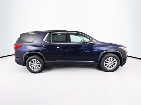 Used 2020 Chevrolet Traverse LT AWD/4WD image 12