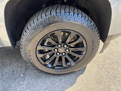 Used 2021 GMC Canyon Elevation w/ Driver Alert Package image 25