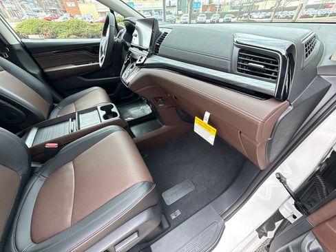 New 2026 Honda Odyssey Elite image 42