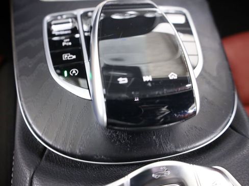 Used 2020 Mercedes-Benz E 450 4MATIC Cabriolet image 23