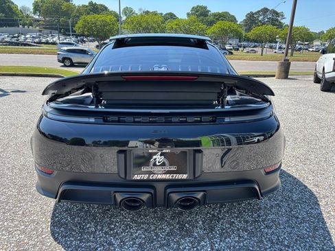 Used 2025 Porsche 911 Carrera 4 GTS image 6